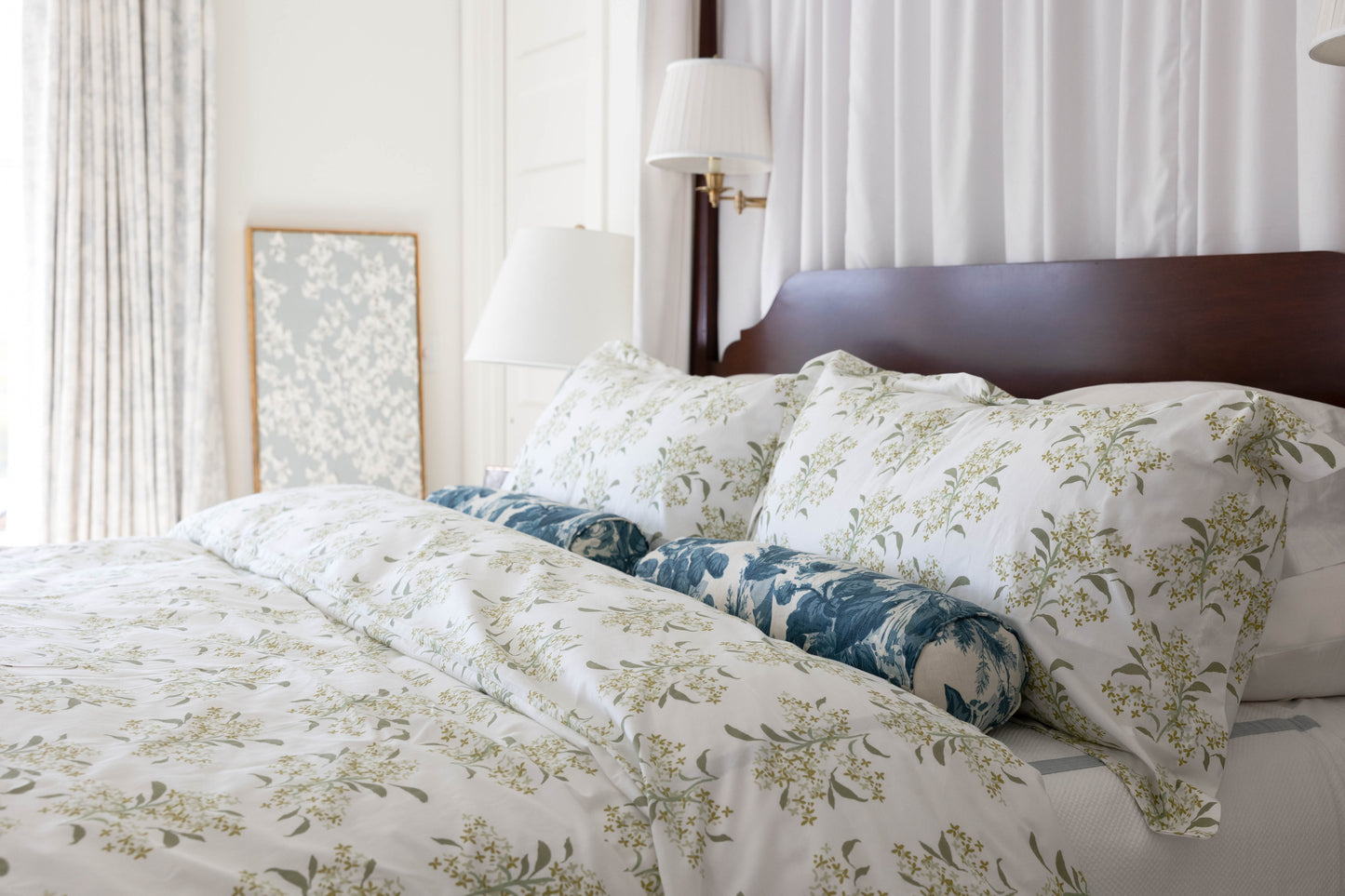 Lilac in Green Fitted Sheet
