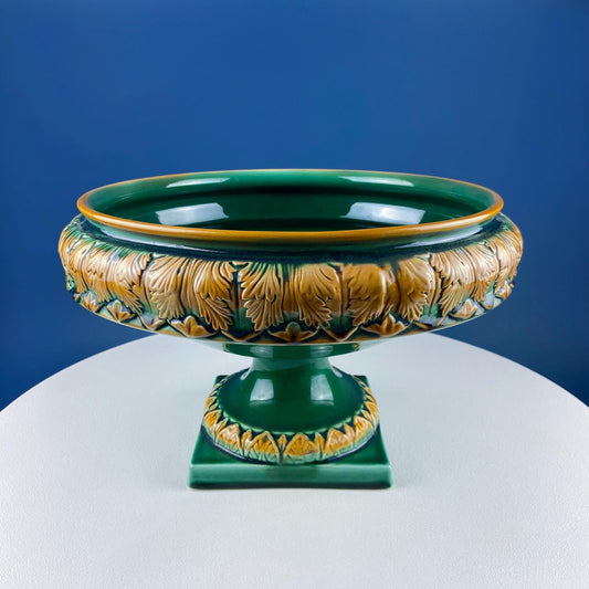 Green Majolica Ceramic Centerpiece Bowl with Gold Relief. Abigails Italy. Art Nouveau Flower Fern Jardiniere. Table Centerpiece. Dining Room Decor.