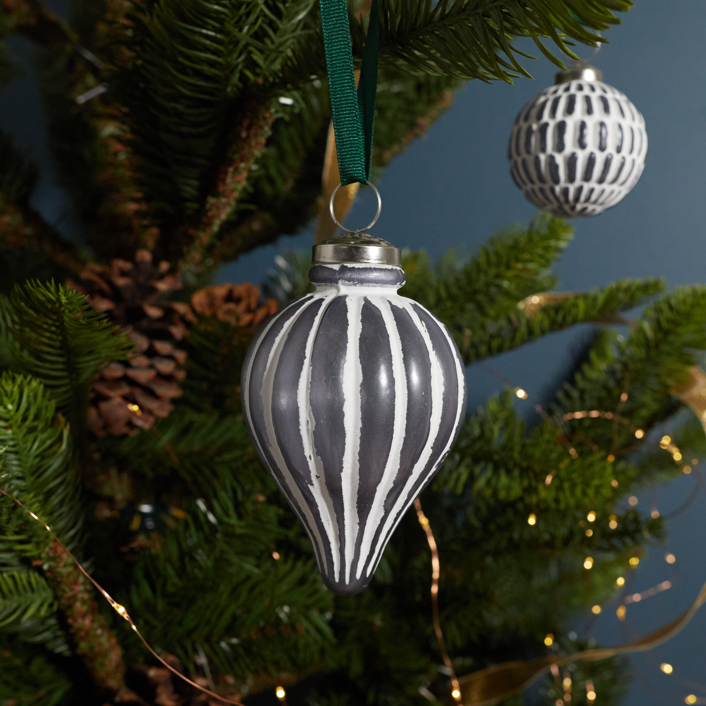 White & Grey Glass Ornament, Long Drop