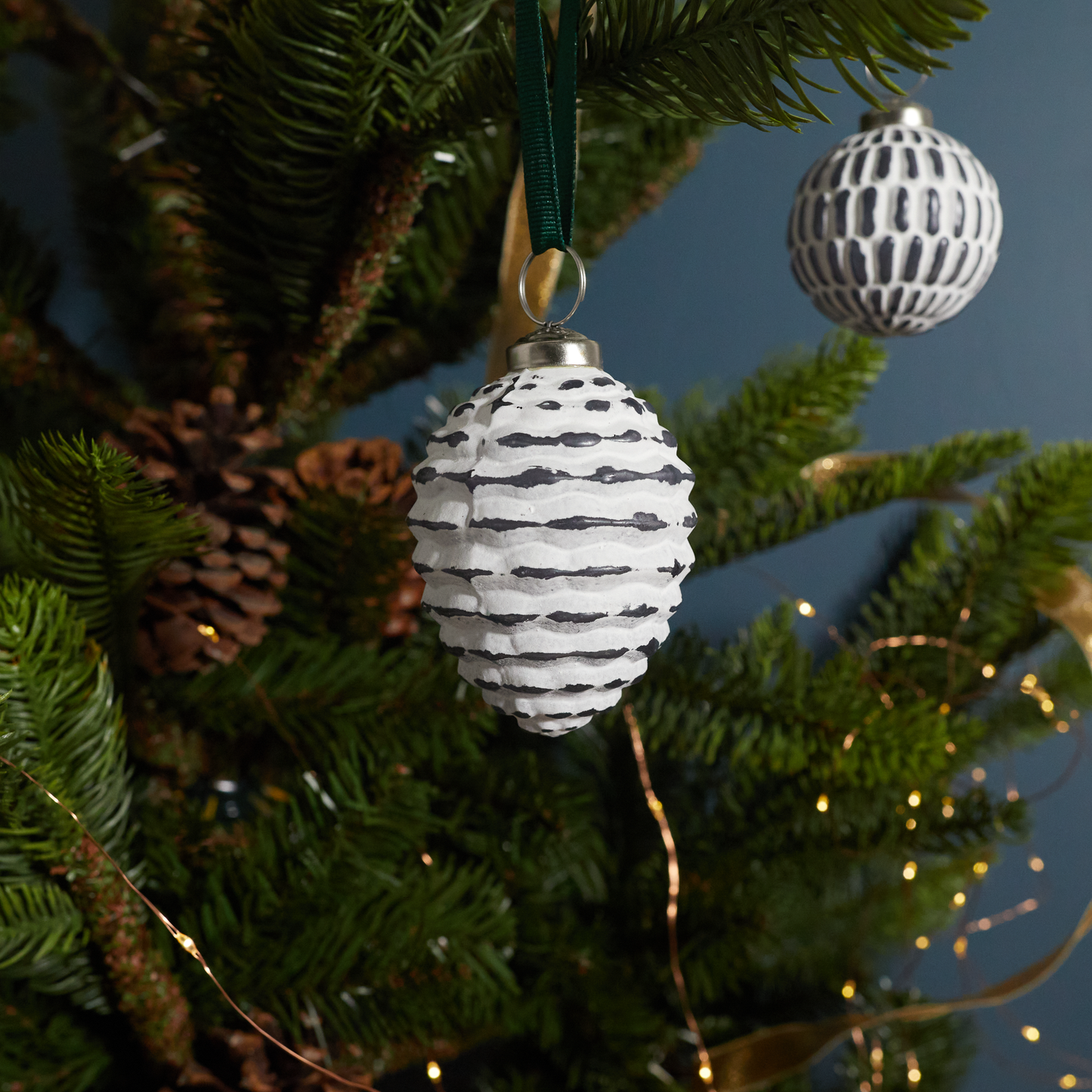 White & Grey Glass Ornament, Pine Cone