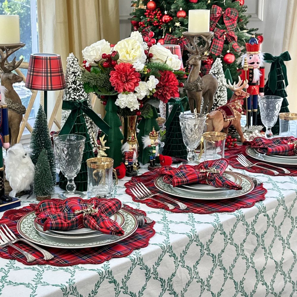 The Beau Napkin - Plaid (Set of 4)