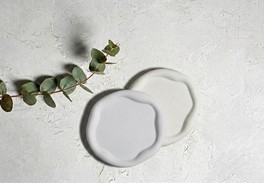 Tray