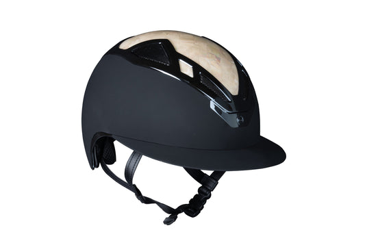 The Suomy Apex Riding Helmet – Luxury Pearl Black Matte
