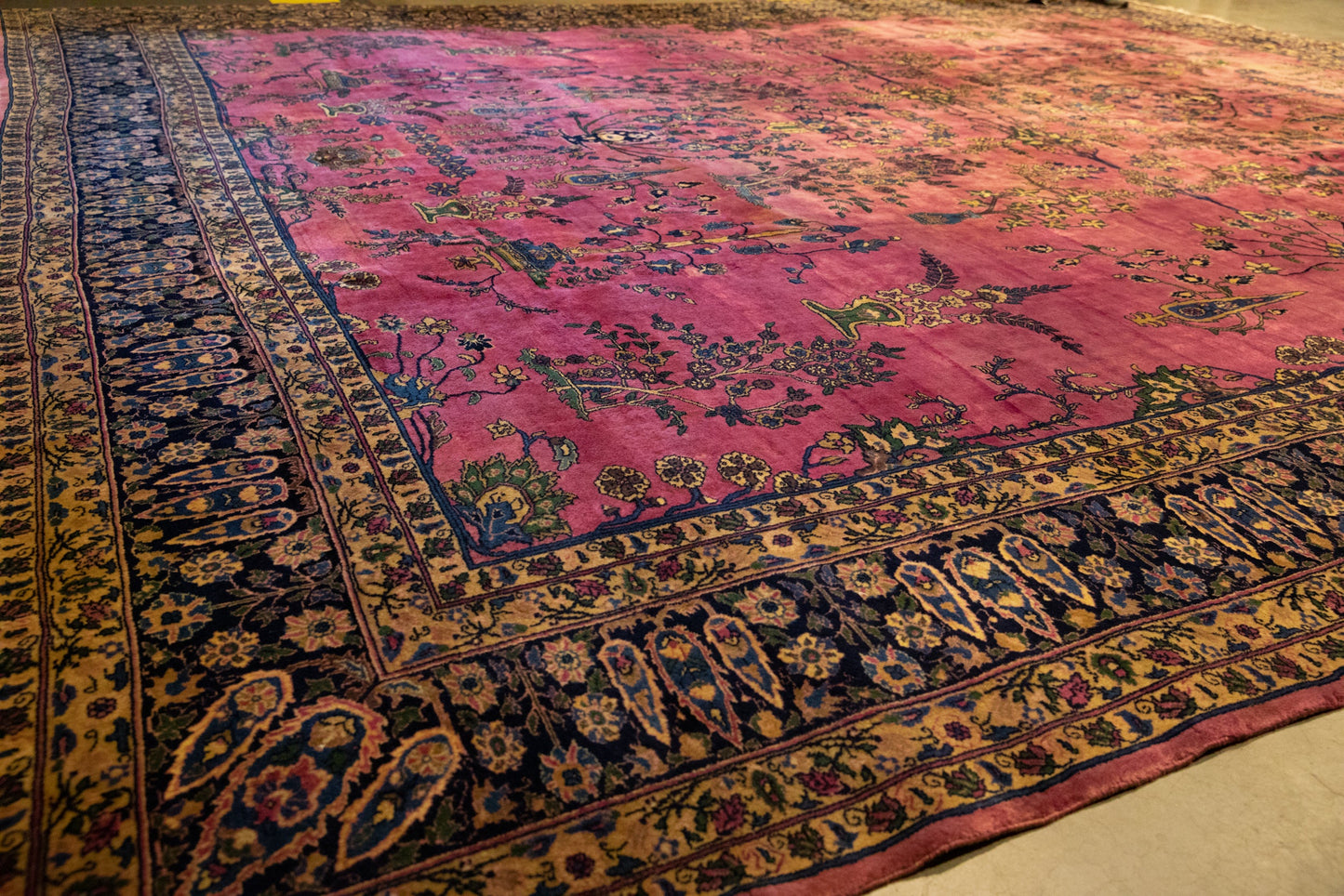 14.5x18.5 Vintage Meshed Carpet