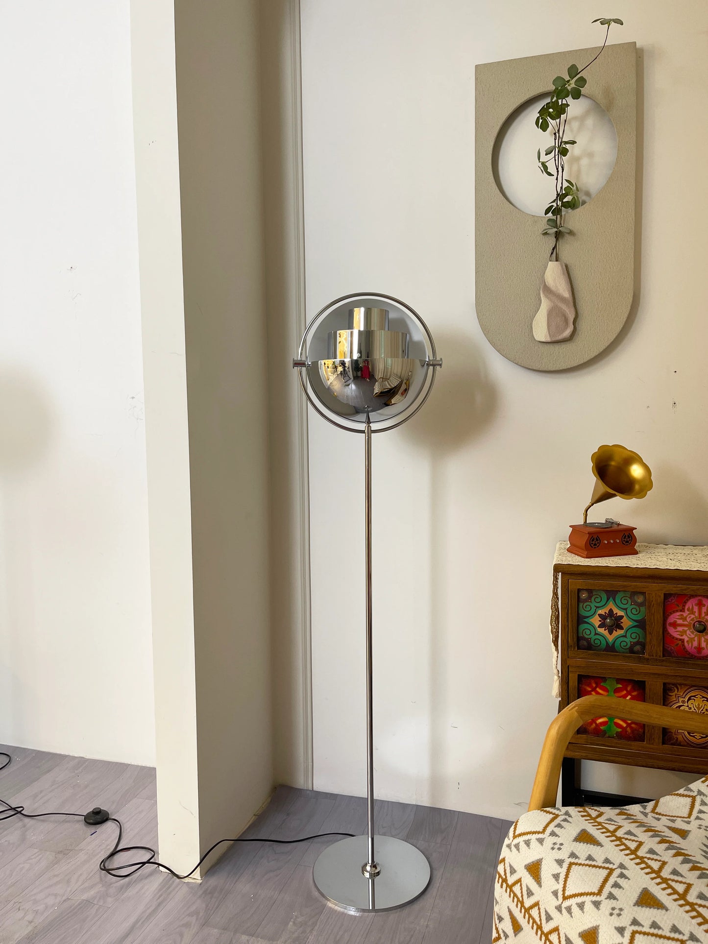 Multi-Lite Rotating Ball Floor Lamp