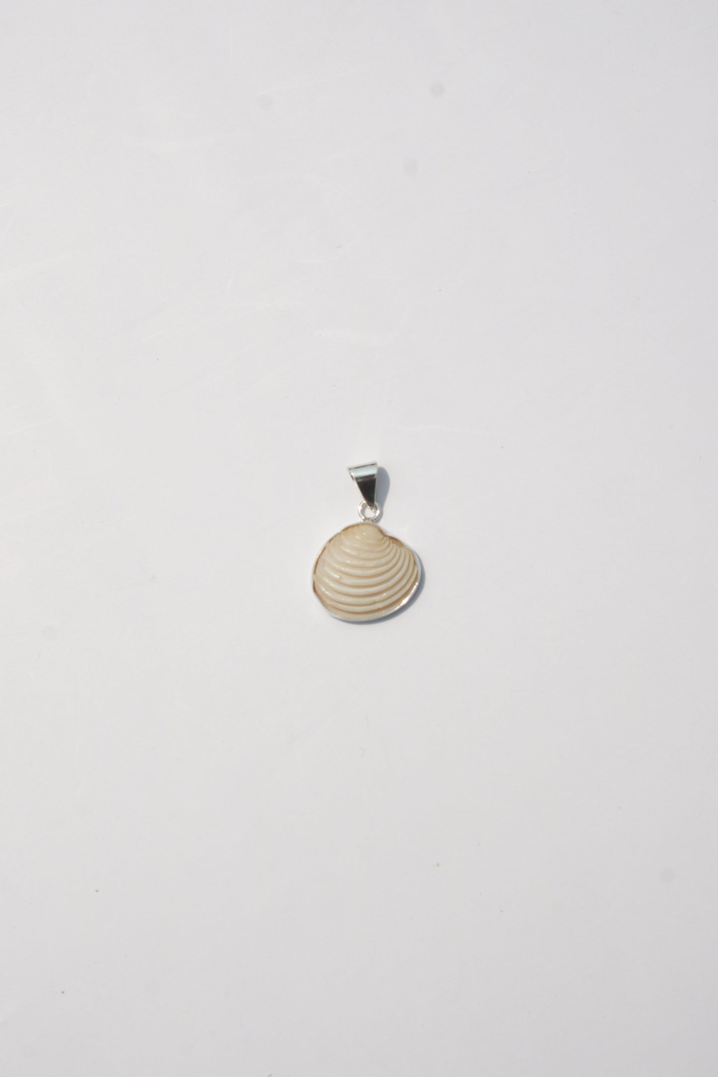 XS-Small Shell Pendants
