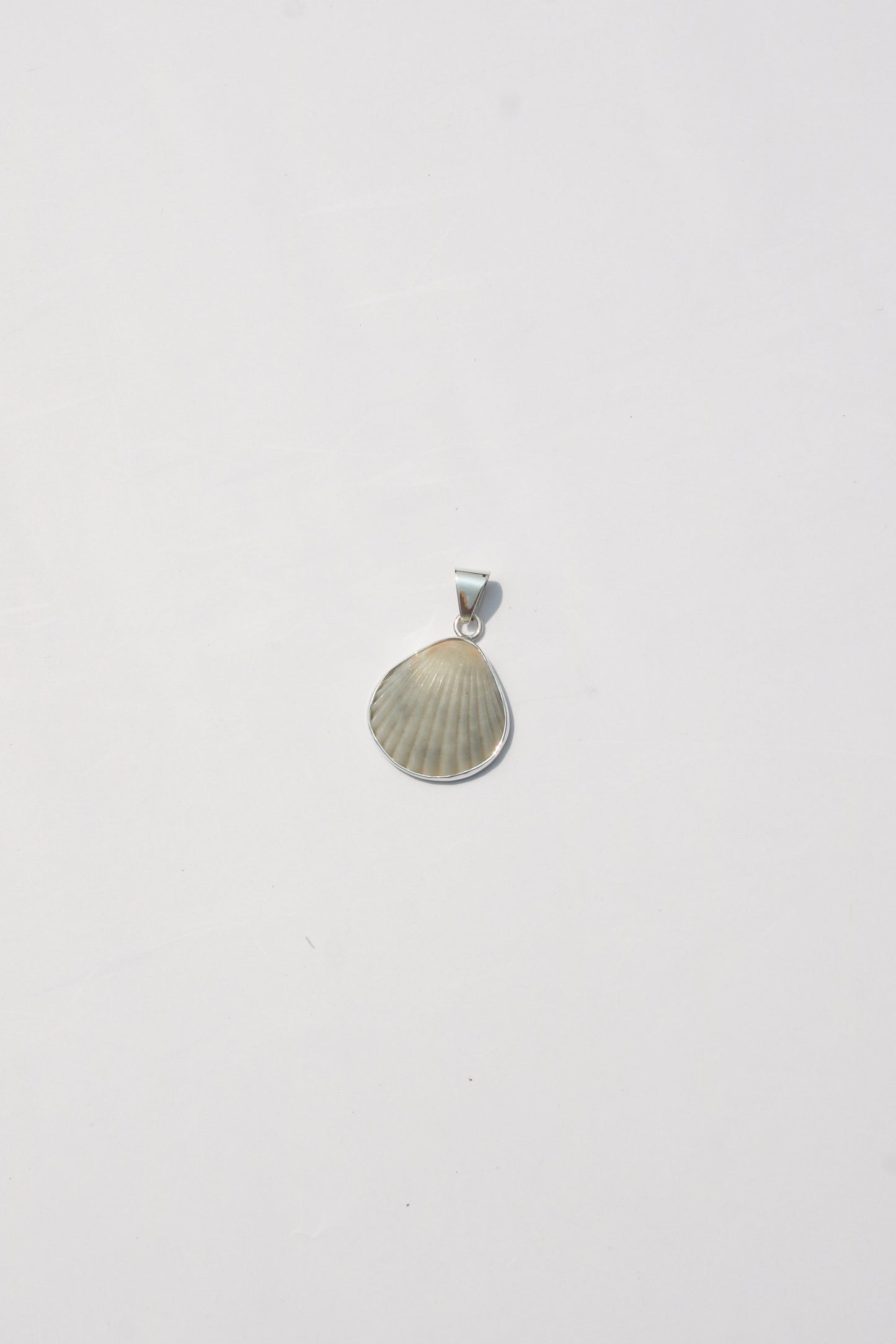 XS-Small Shell Pendants