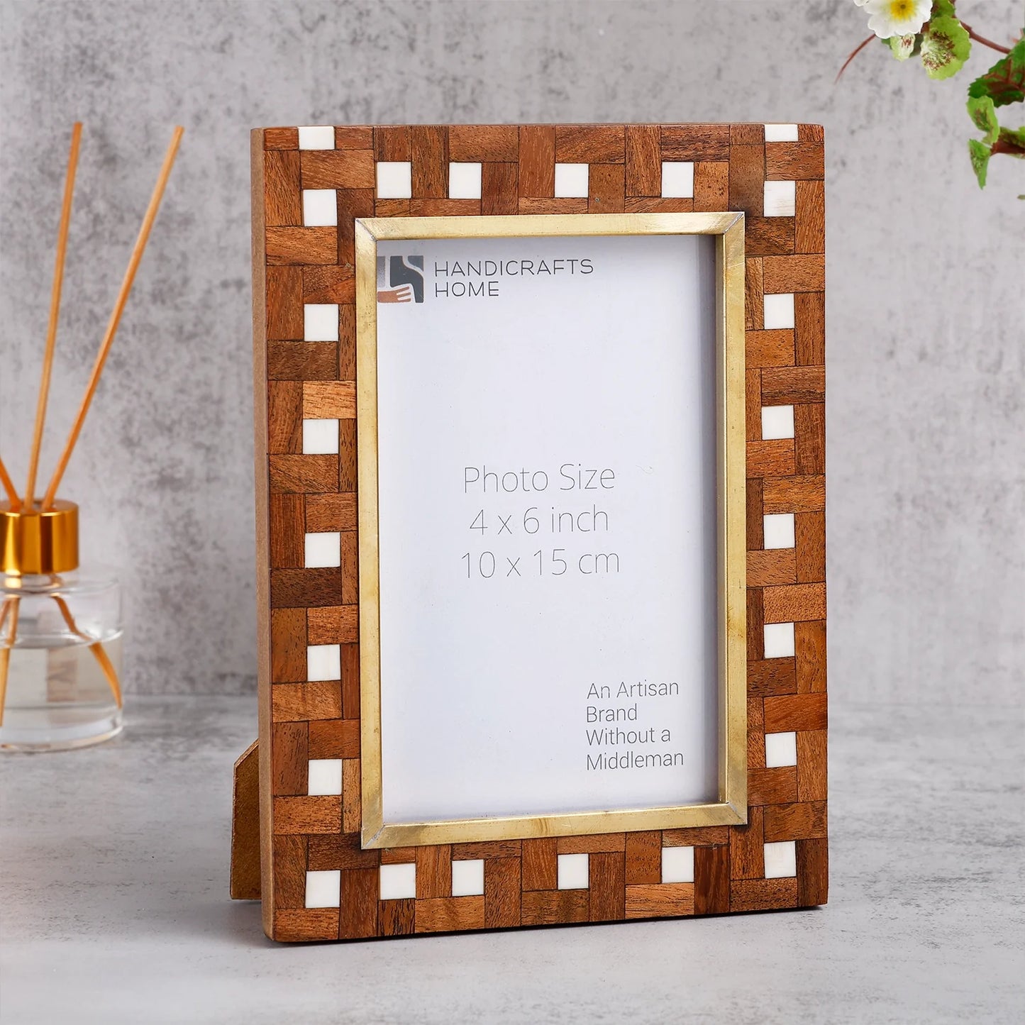 Picture Frame Halo Parquet Collection Brass, Resin & Wood Inlay Brown & White – 4x6 & 5x7"