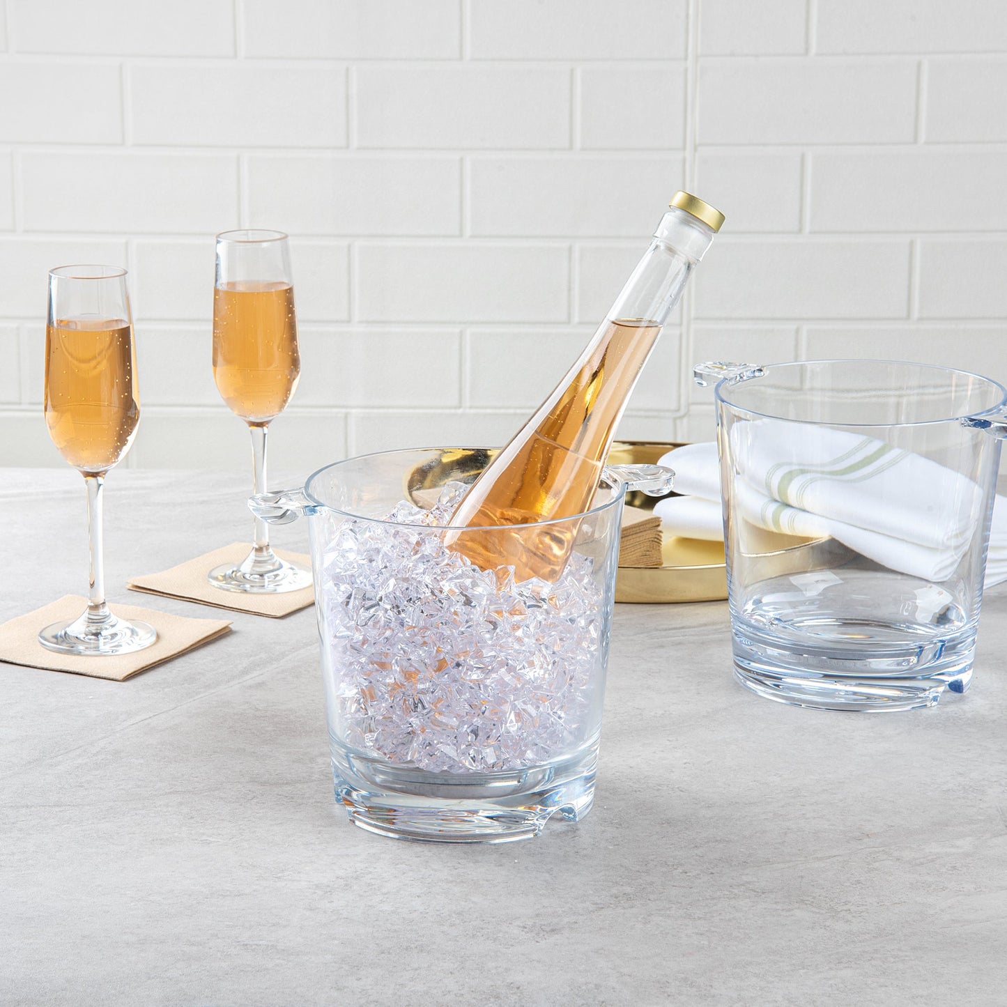 Bar Lux 2.4 qt Clear Plastic Ice / Champagne Bucket - 9" x 6 1/2" x 6 3/4" - 12 count box