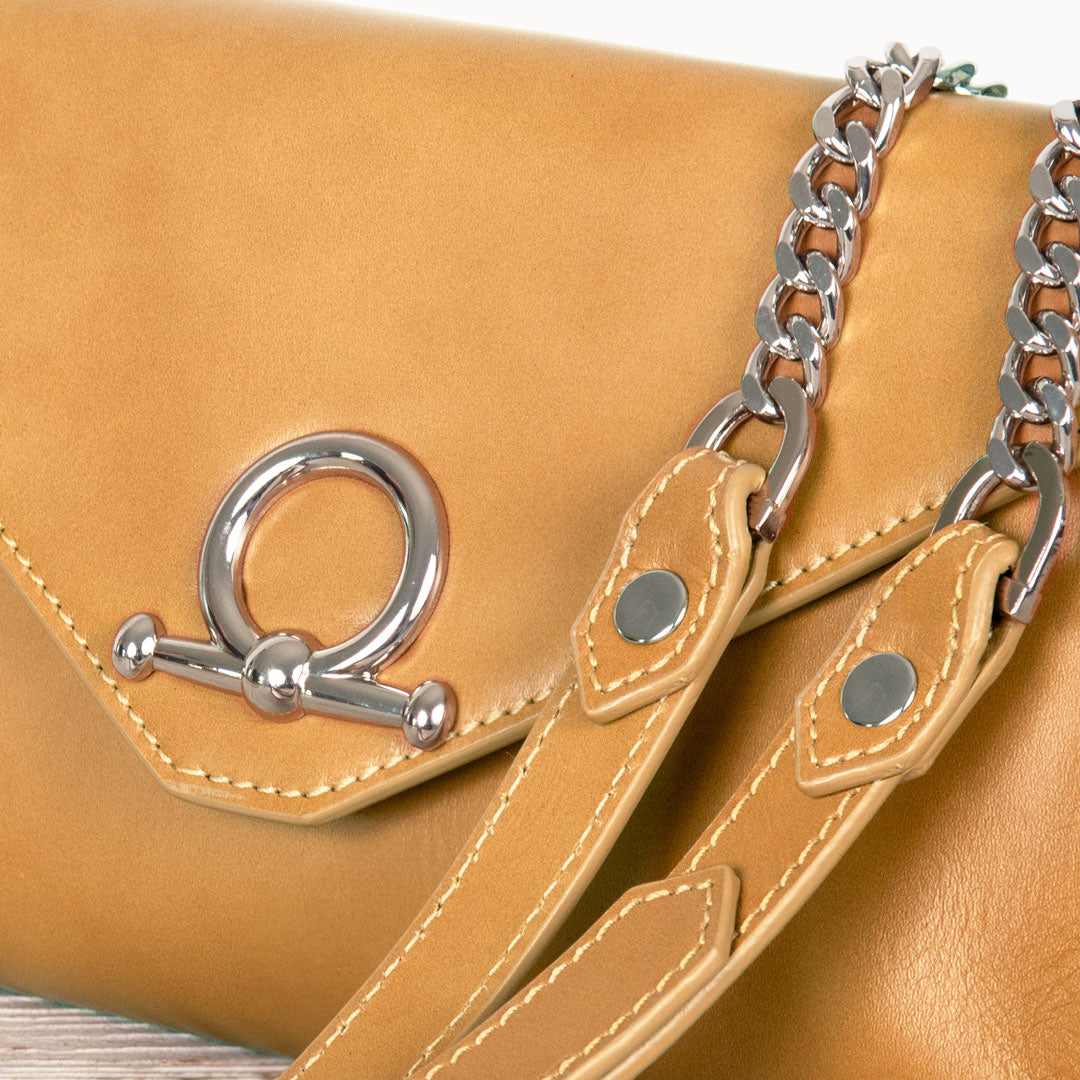 Del Mar - Horse Bit Crossbody Luxury Leather Handbag in Caramel