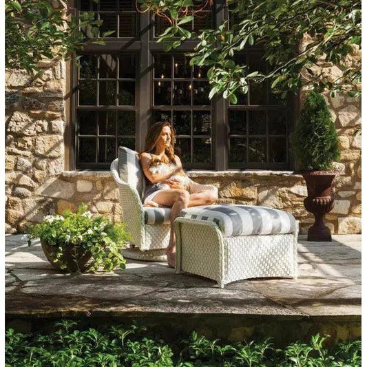 Weekend Retreat Swivel Lounge Chair with Ottoman