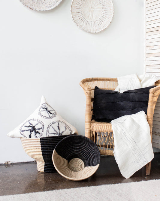 Pedestal Black and Natural Basket Bowl