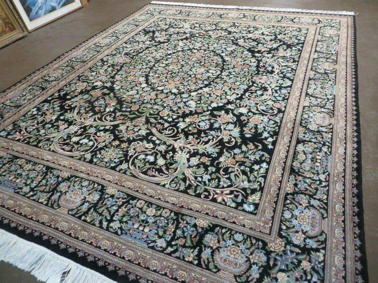 8' X 10' Vintage Handmade Pakistani Floral Wool Rug Black Nice
