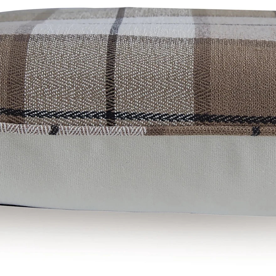 The Ashbourne Plaid Cotton Pillow Set
