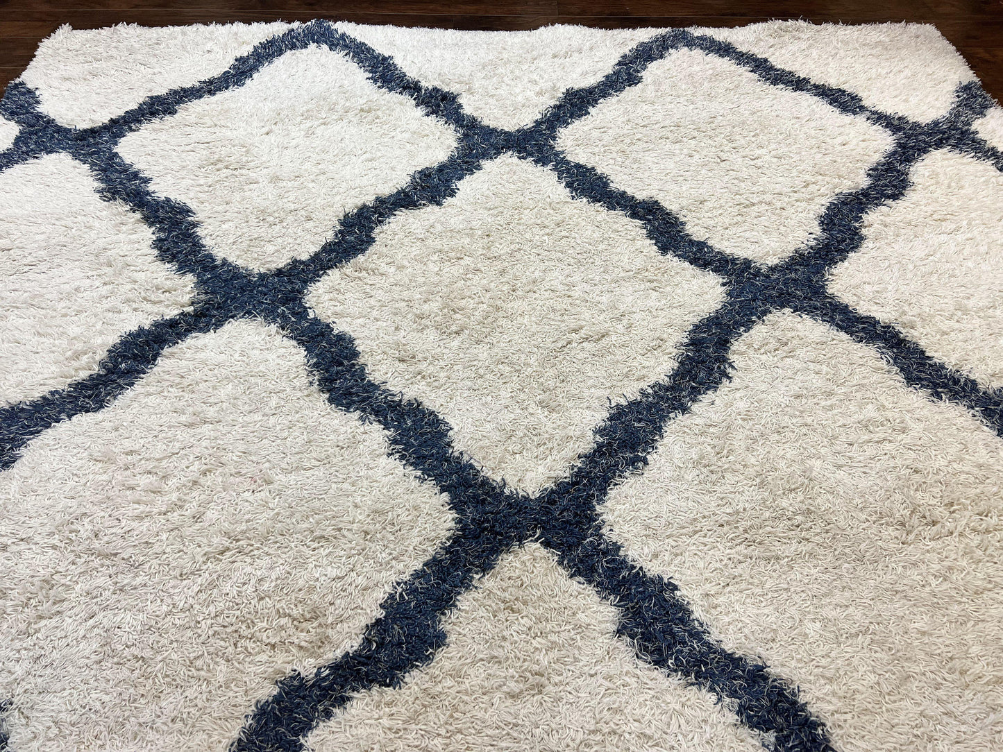 Modern Shag Rug 9x12, Ivory and Dark Blue, Diamond Pattern, Soft, Room Sized, Contemporary Rug, Plush