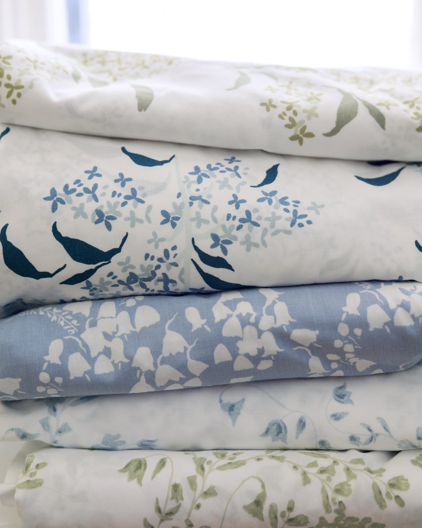 Lilac in Blue Flat Sheet