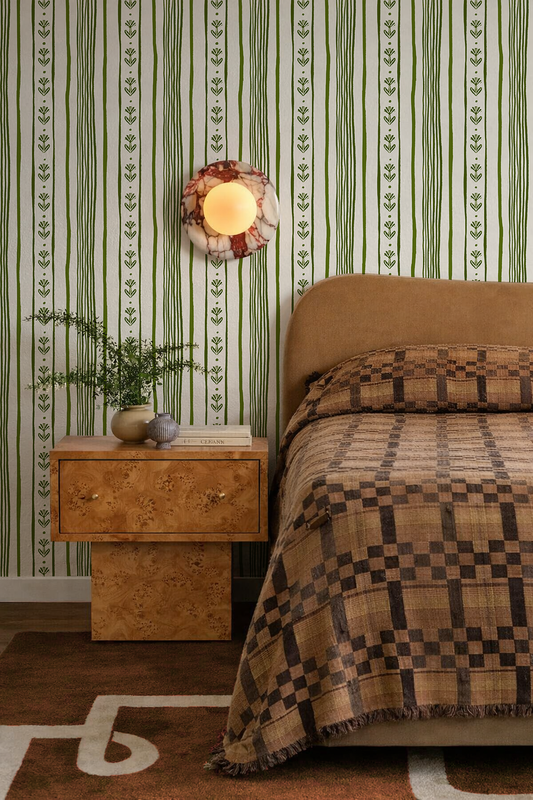 Daisy Chain Stripe Wallpaper, beige and green