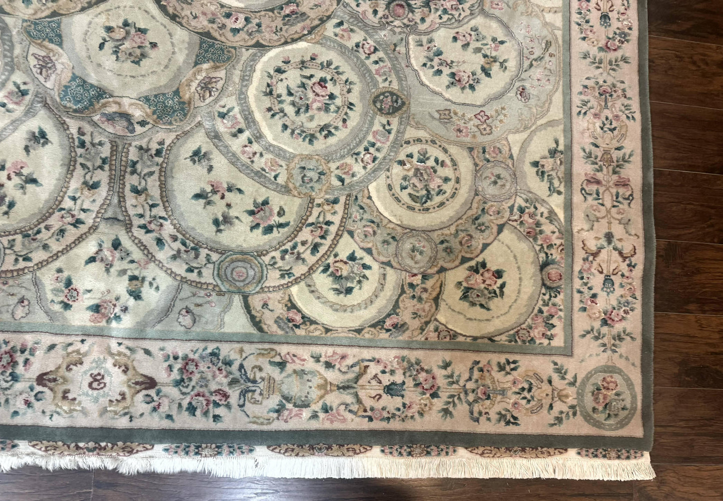 Pak Persian Rug 9x12, Wool with Silk Highlights, European Design, Floral, Green