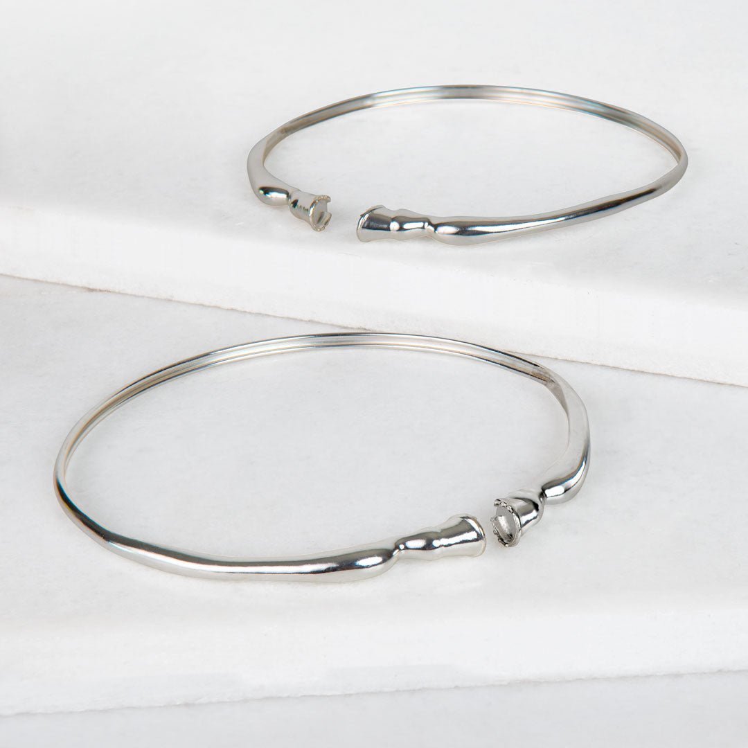 Cavallo - Horse Hoof Neck Cuff in Silver