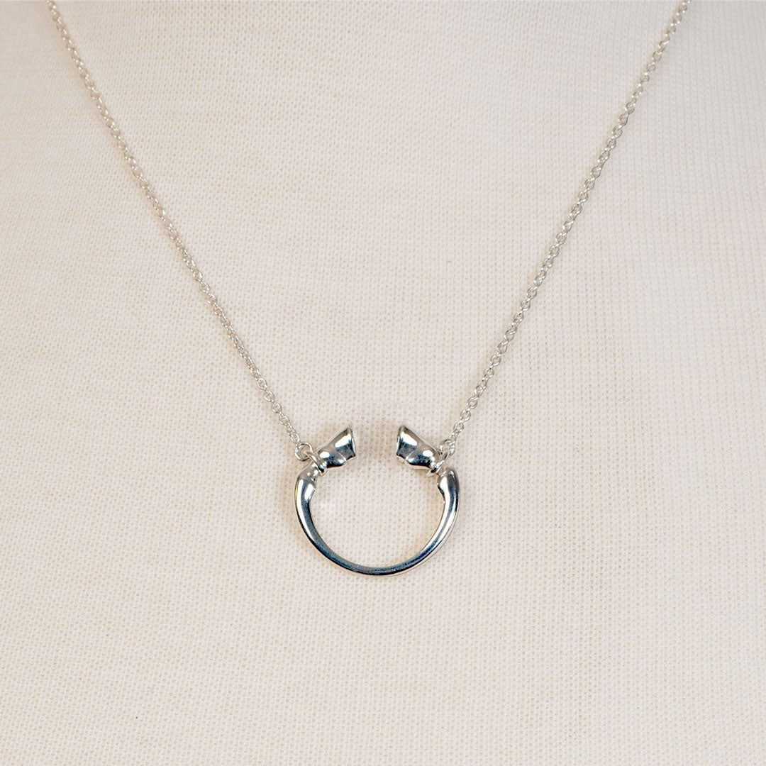 Cavallo - Horseshoe Equestrian Necklace in Silver