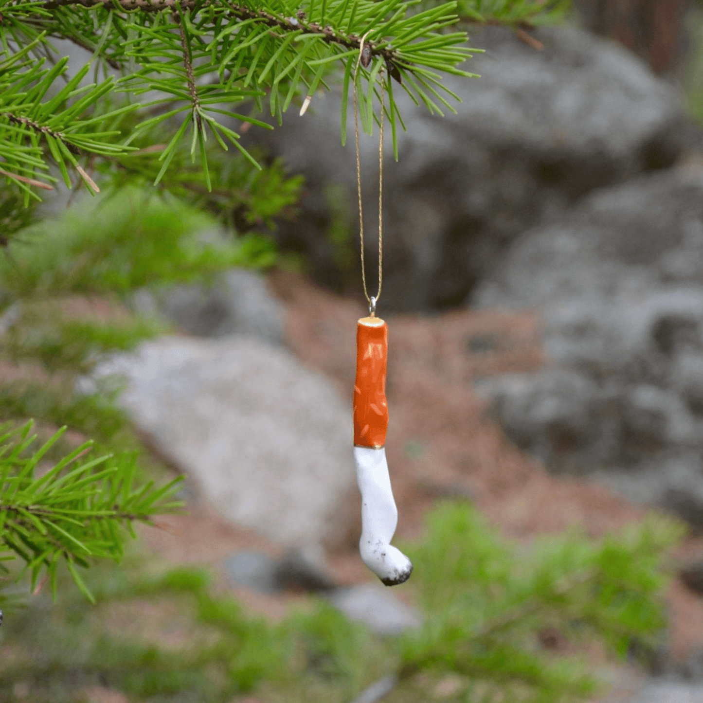 CIGARETTE ORNAMENT