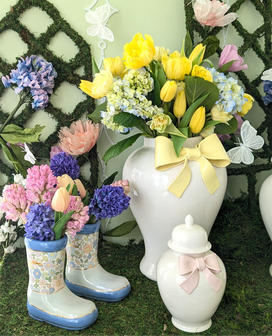 Ginger Jars with Sculpted Ceramic Bow in Sand