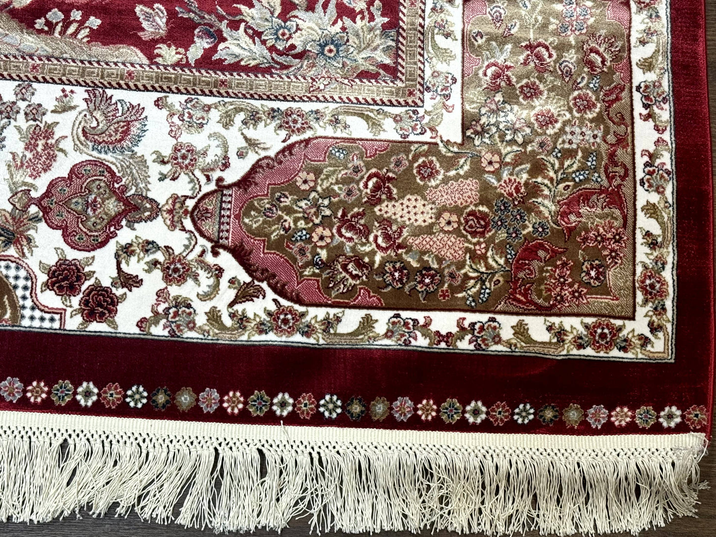 The Sporting Estate Red & Ivory Hunting Scene Rug — 5' × 7'6"