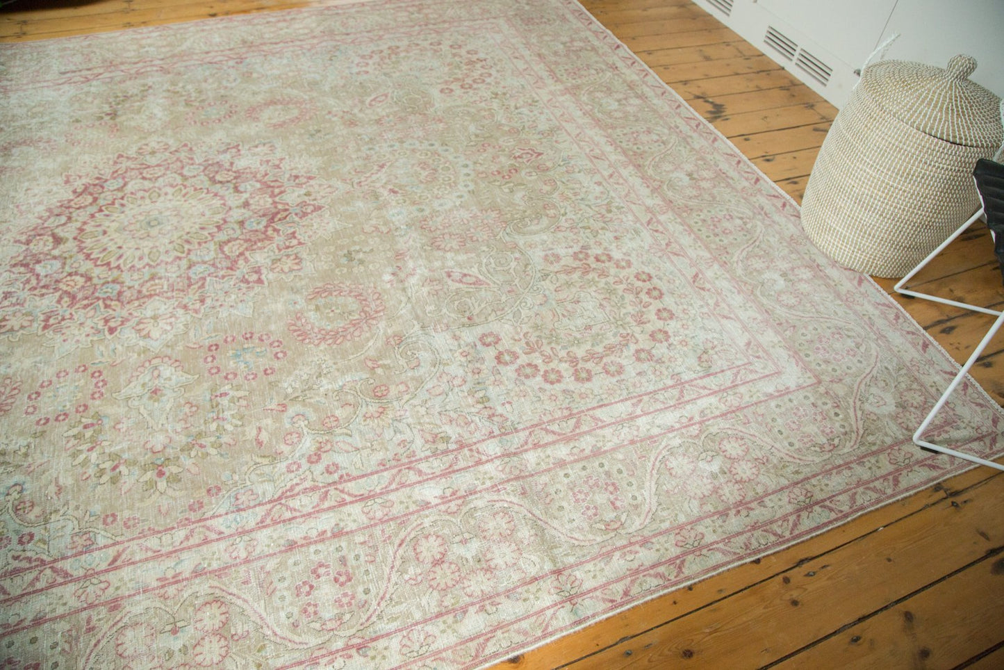 9x12.5 Vintage Distressed Meshed Carpet
