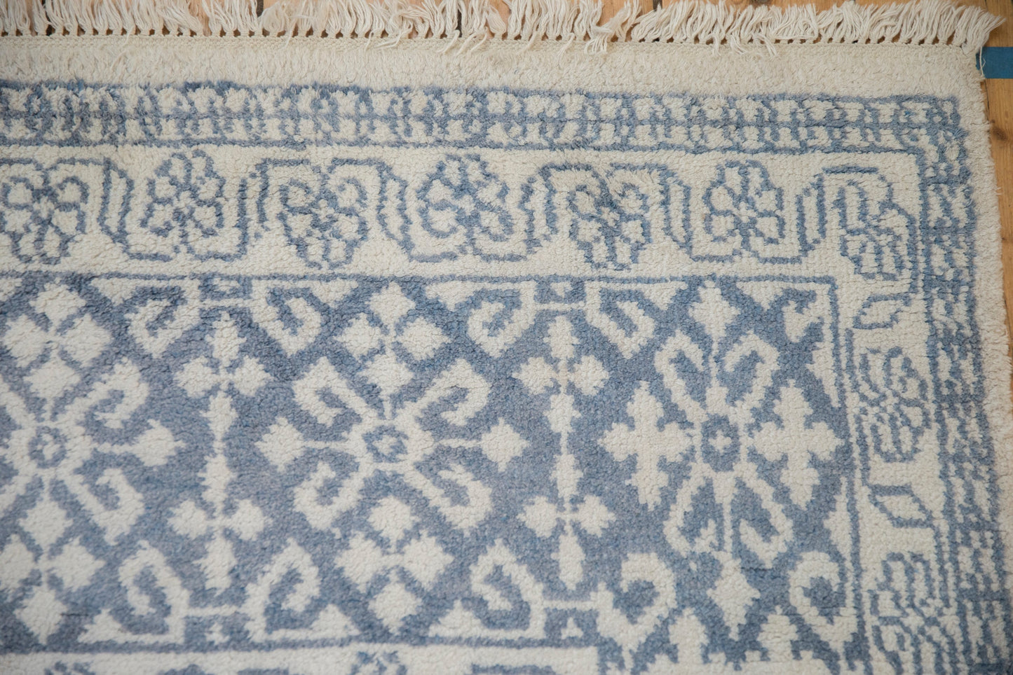 6x9.5 Vintage Agra Carpet