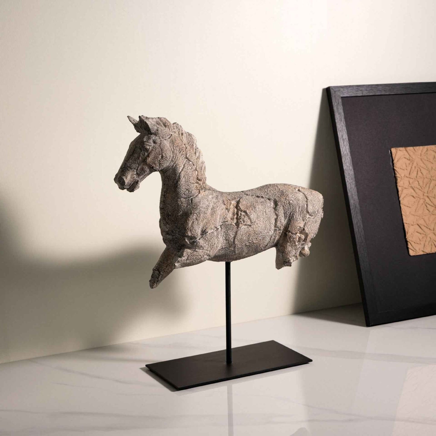 Silent Horse Sculpture Creative Decoration Table Decorations