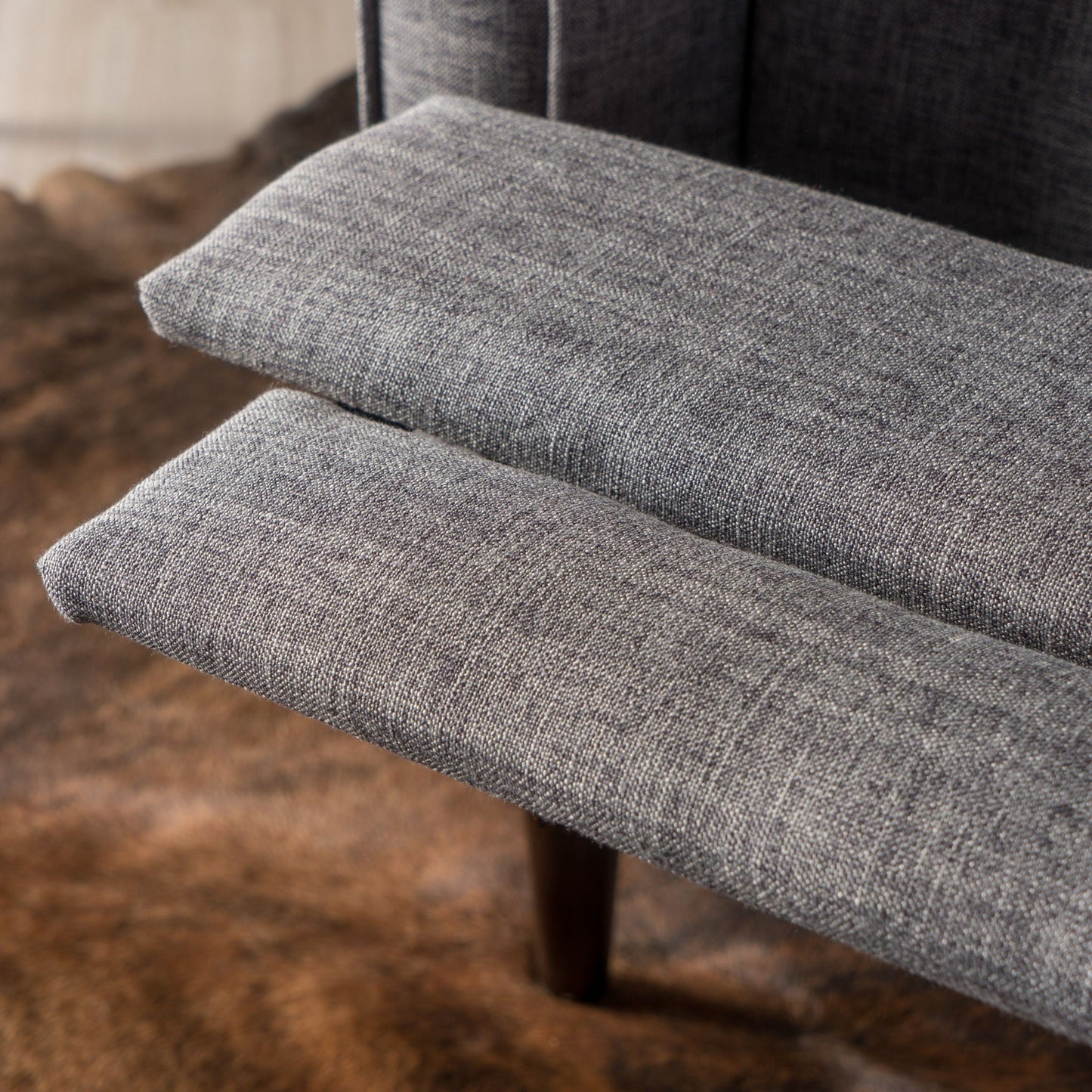 Mid-Century Modern Recliner With Button Tufted Waffle Stitch