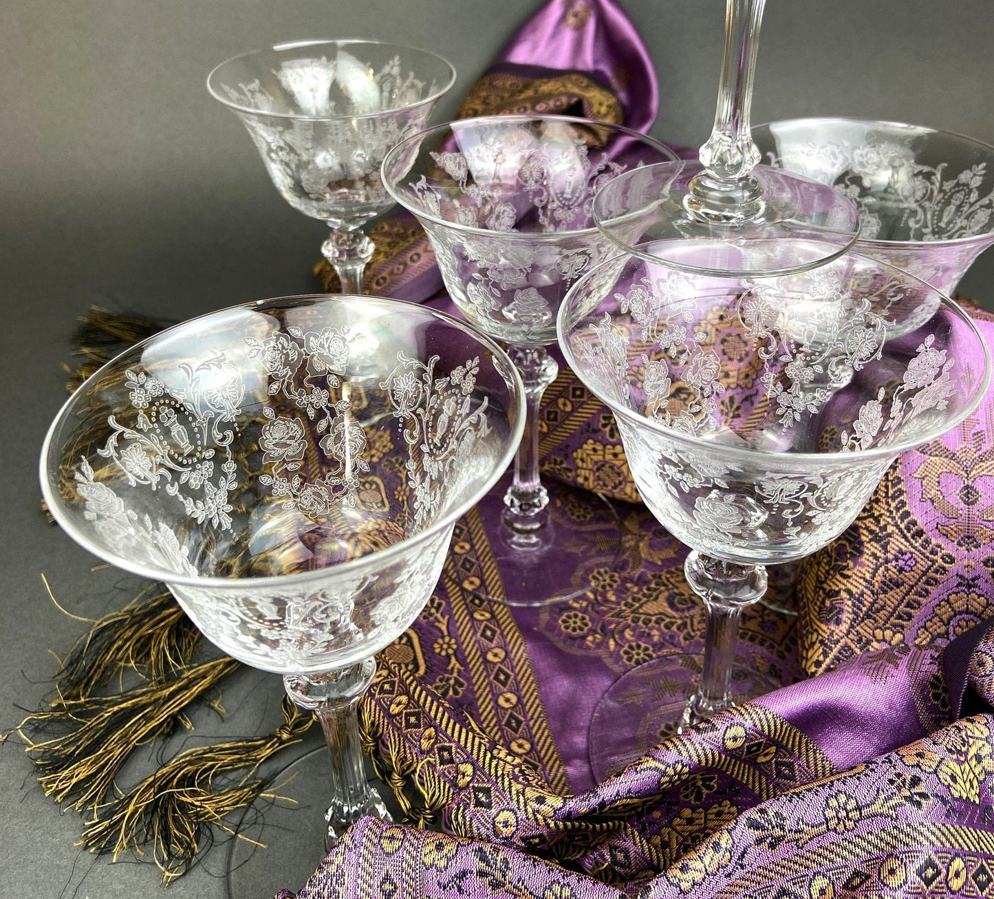 Vintage Tiffin Franciscan Champagne Stemware. Cherokee Rose Motif. Set of 8 Stunning Etched Champagne Glasses. Fine Dining. Fancy Barware.