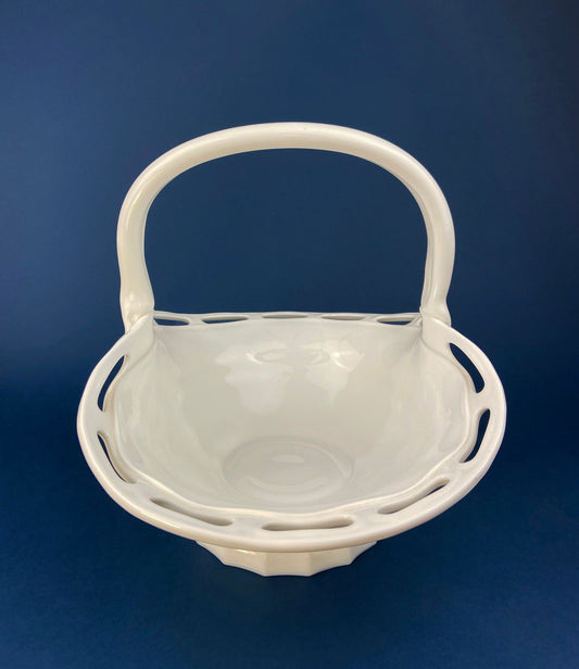 Milk Glass Basket. Large, Pinched Basket with Waffle Pattern, Embossed Circles, and Lacey Edge. Fruit Basket. Table Centerpiece.