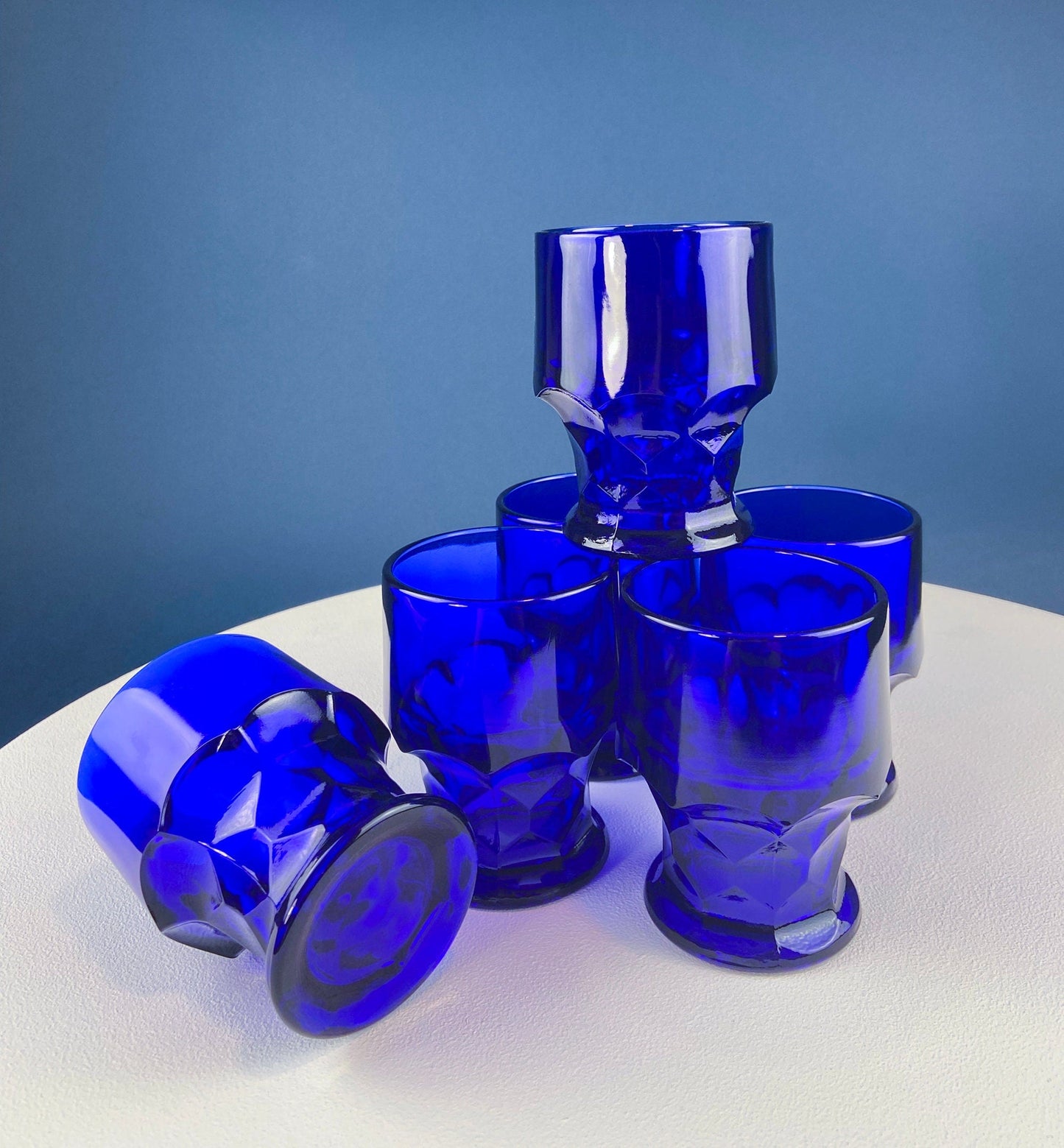Cobalt Blue Wine Glasses. Set of Four Stemware. Dark Blue Modern Design. Holiday Celebration. Home Dining Room Decor. Gift for Him or Her.