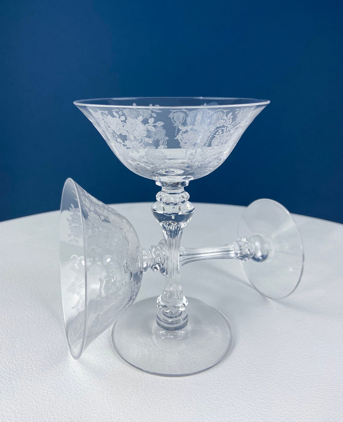 Vintage Tiffin Franciscan Champagne Stemware. Cherokee Rose Motif. Set of 8 Stunning Etched Champagne Glasses. Fine Dining. Fancy Barware.