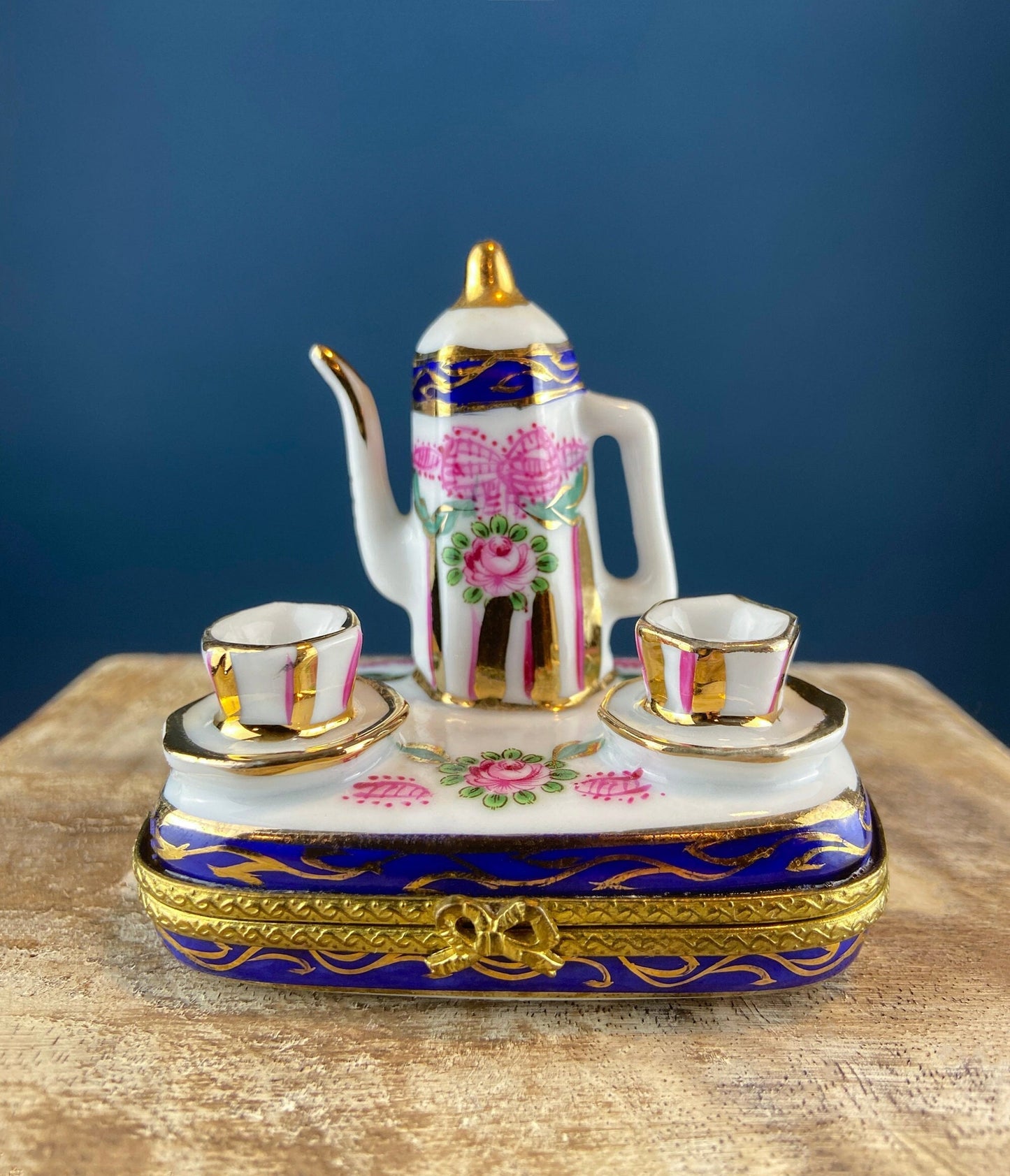 Tea Time Porcelain Limoges Box. Miniature Tea Setting, Tea/Coffee Pot & Cups with Floral Motif. Made in France. Highly Collectible.
