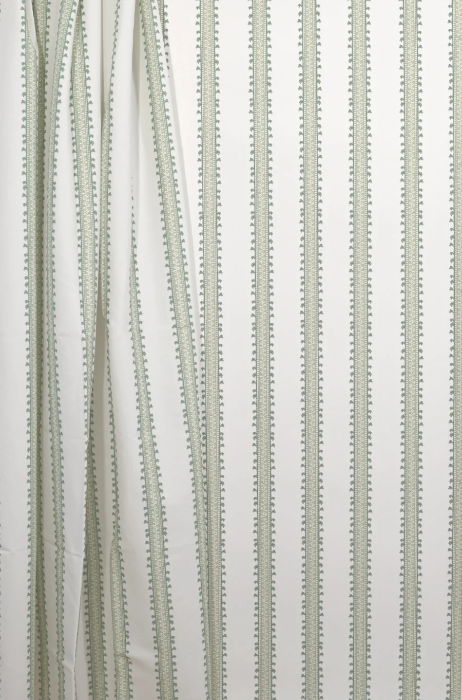 Forged Vine in Green- Fabric