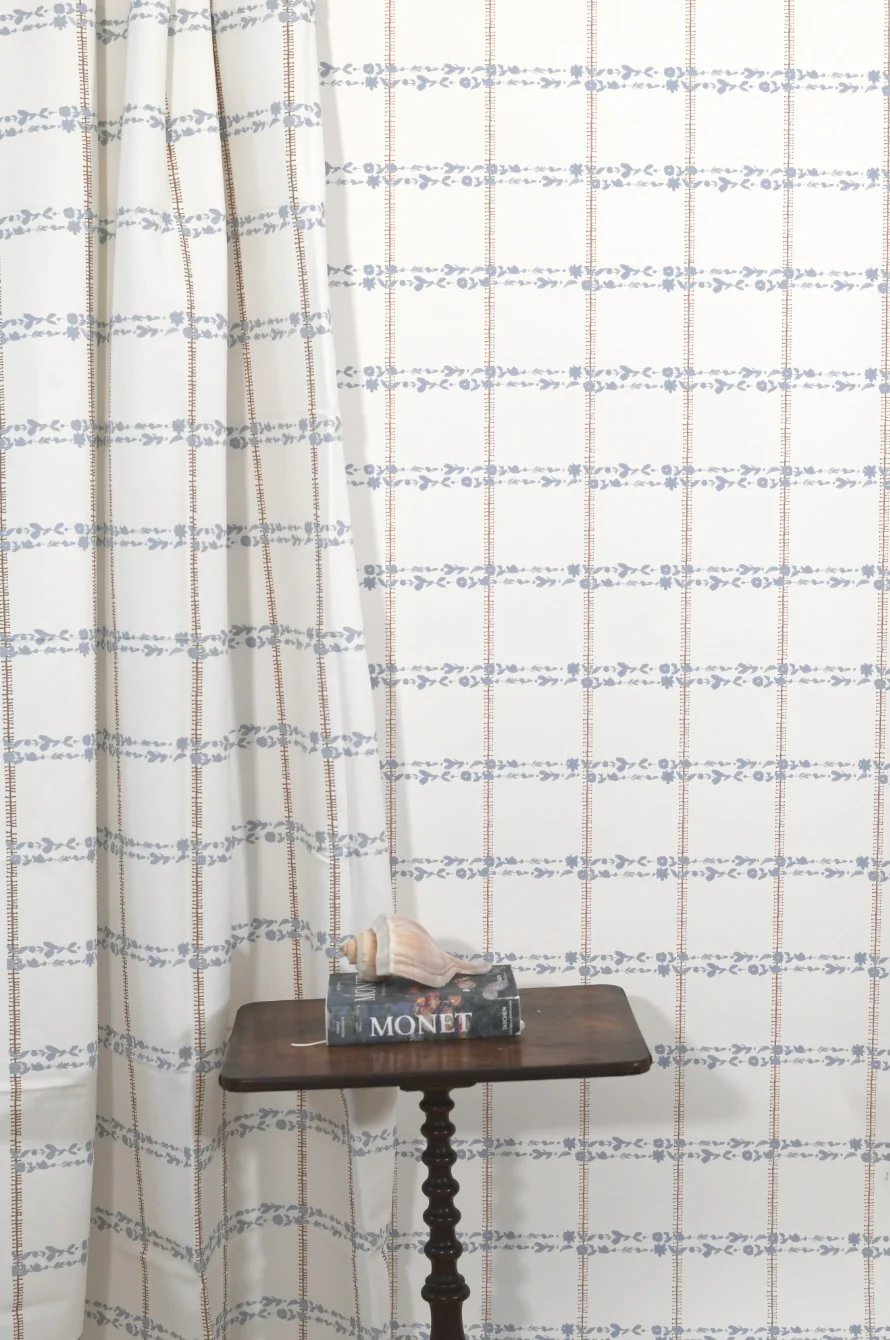 Budding Strand in Heritage Wallpaper