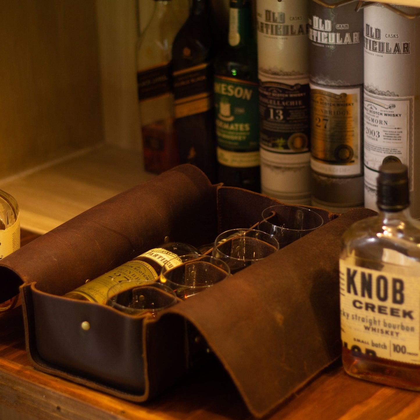 Leather Bottle Carrier | Luxury Whiskey Bag