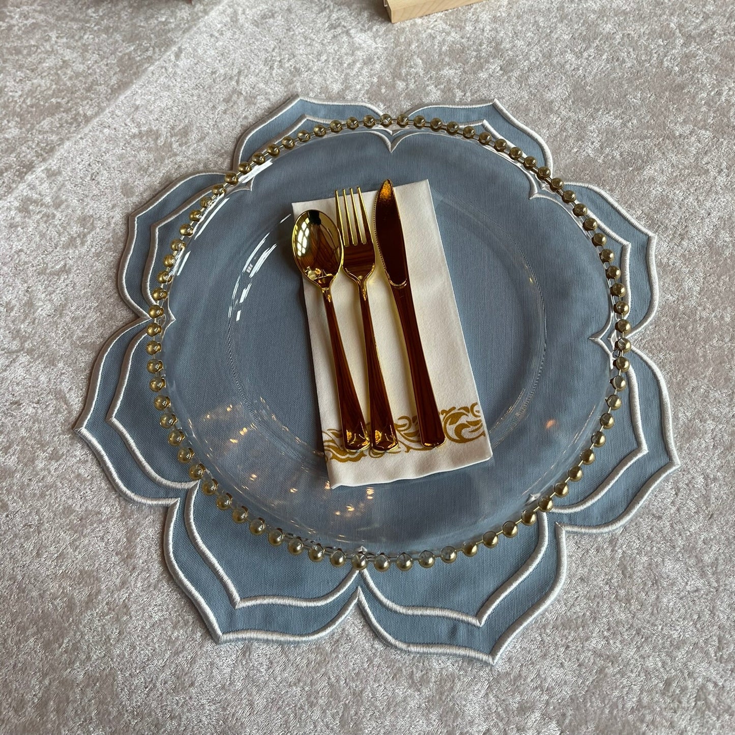 LUMERA LIGHT BLUE WAVY EDGE FABRIC PLACEMAT (Set Of 4)
