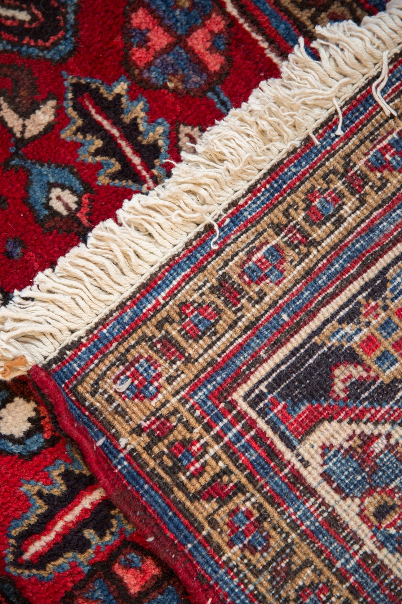 12.5x12.5 Vintage Mehrivan Square Carpet