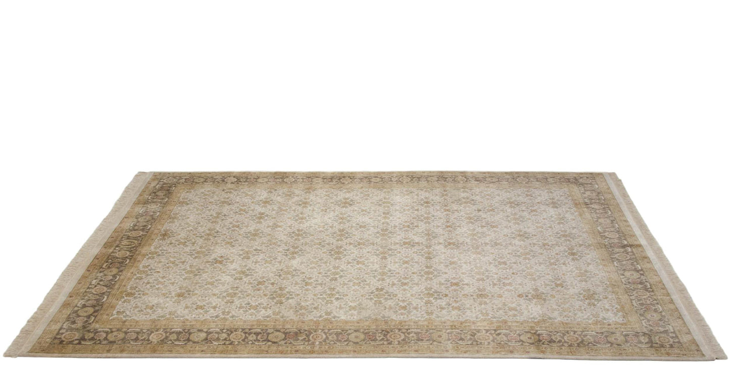 10x14 New Agra Carpet