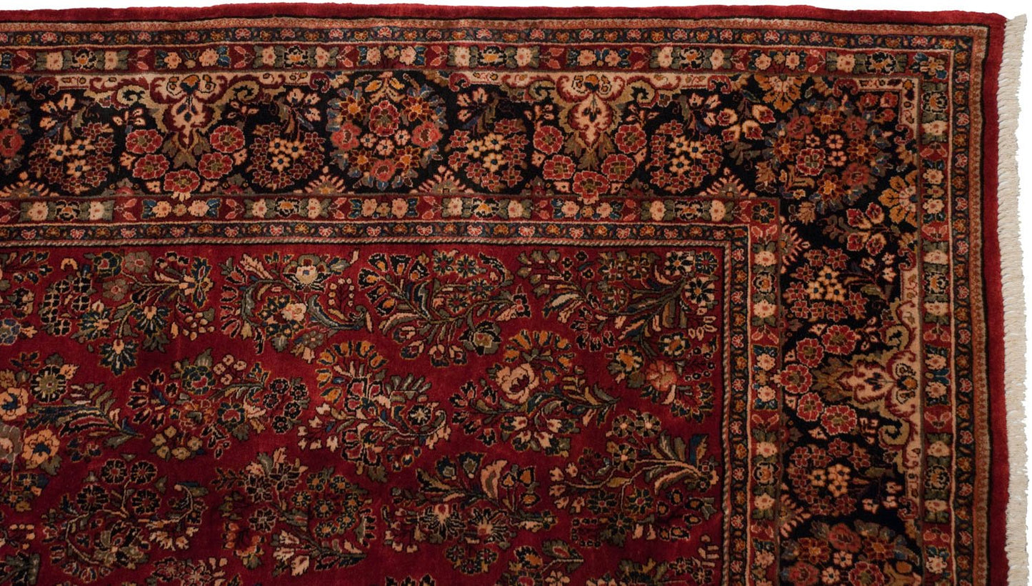 10.5x18.5 Vintage American Sarouk Carpet