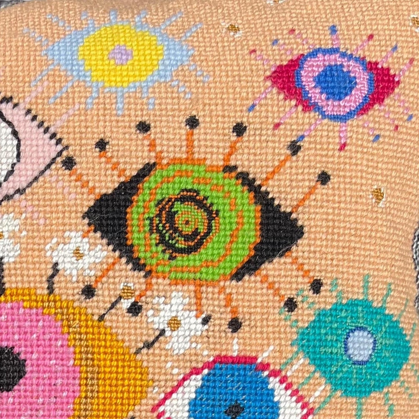 needlepoint IDOLEYES
