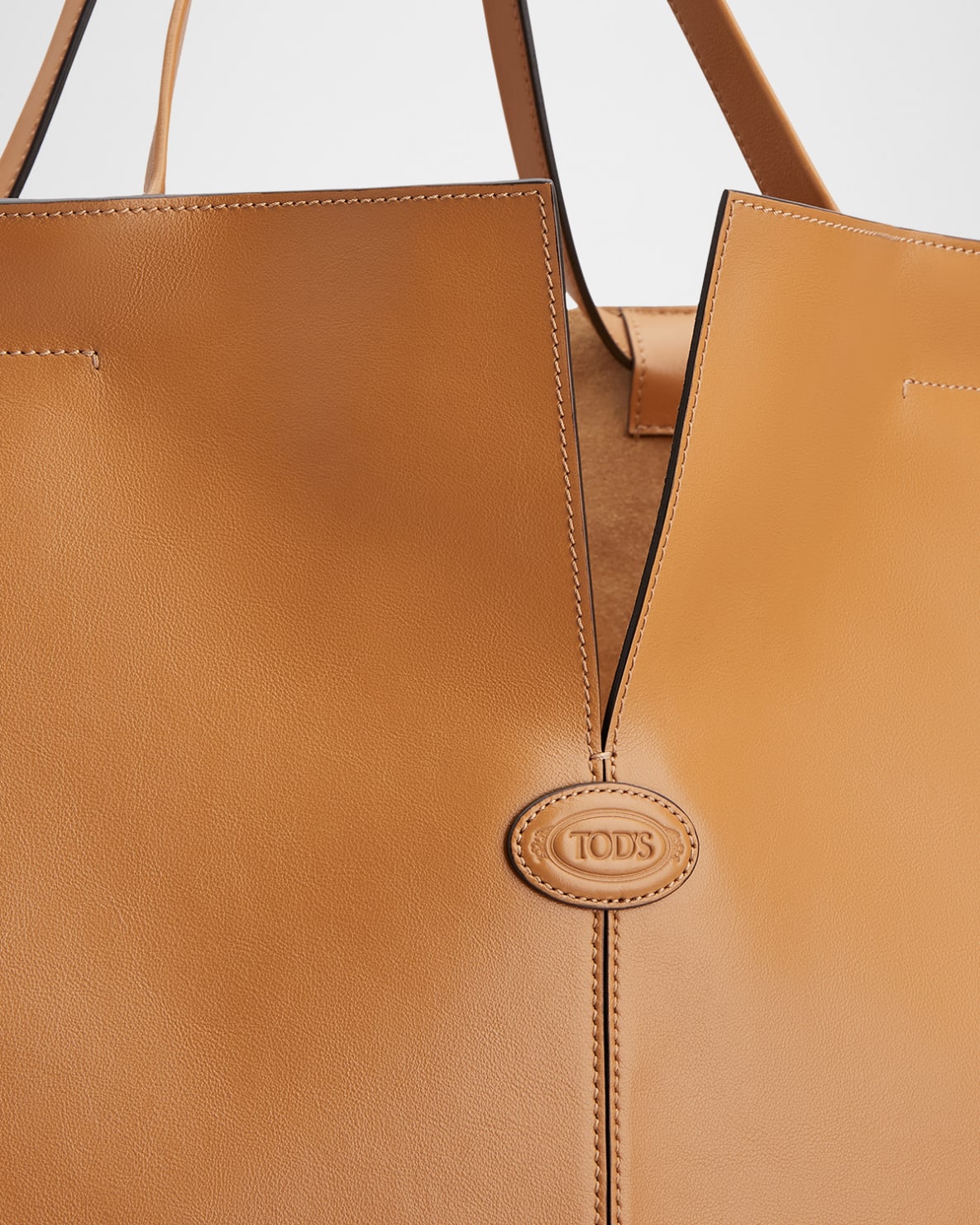 Tod’s Di Bag Folio Leather Tote - Italian Calfskin Luxury Shoulder Bag