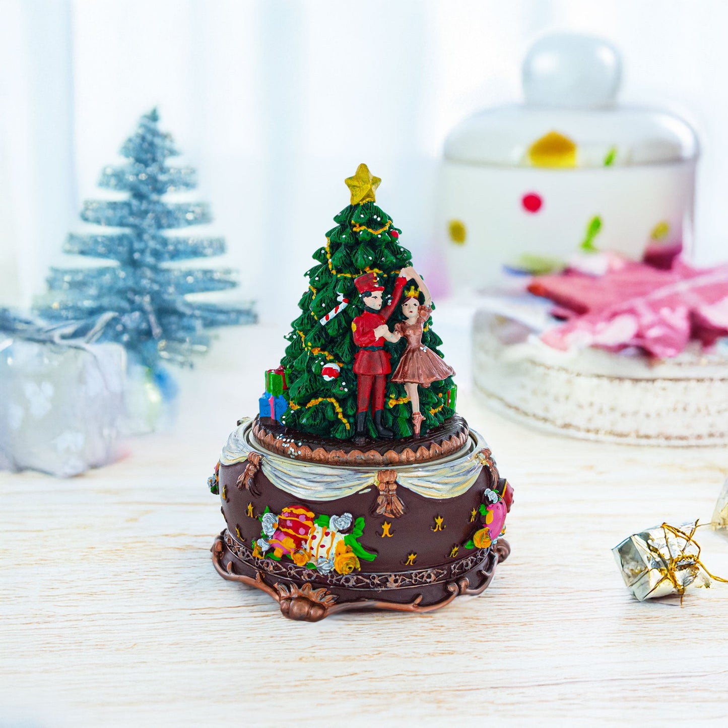 Nutcracker and Ballerina Wind-Up Christmas Musical Figurine