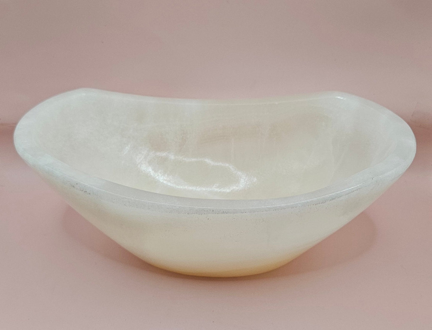 Polished White Onyx Bowl – Small Hand-Carved Decorative Vessel – 9.75"