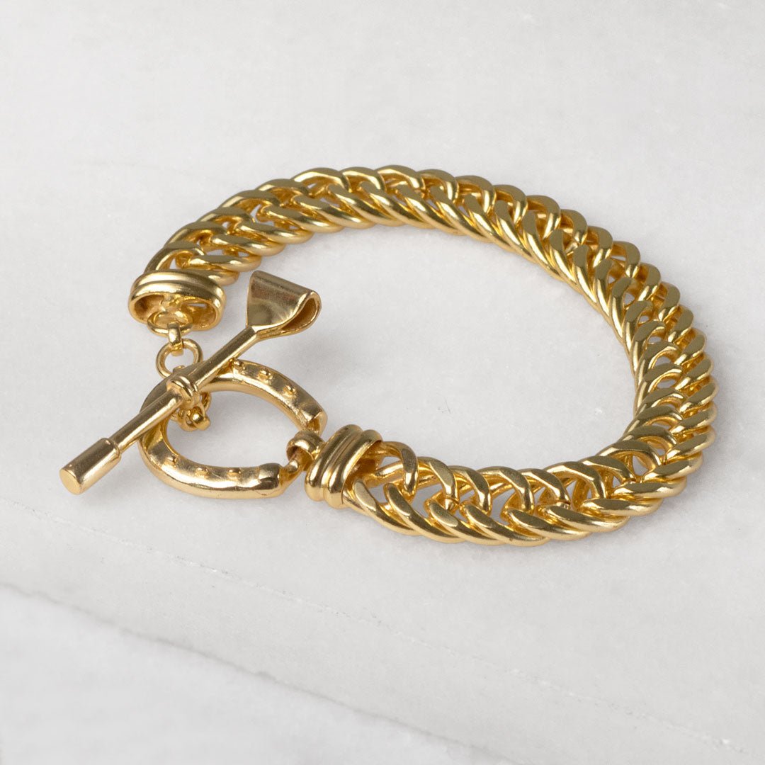 Cavaletti - T Bar Horseshoe Clasp Bracelet in Gold